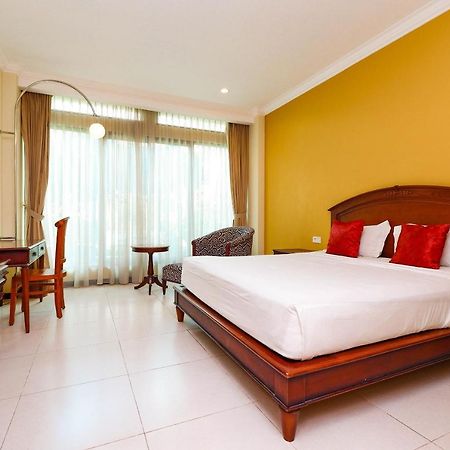 Maharani Guest House Yogyakarta Exterior foto