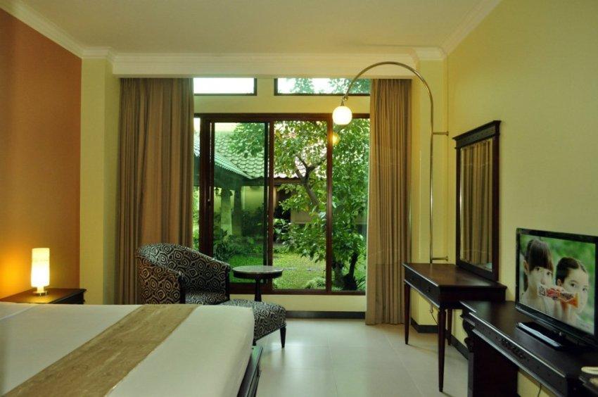 Maharani Guest House Yogyakarta Exterior foto