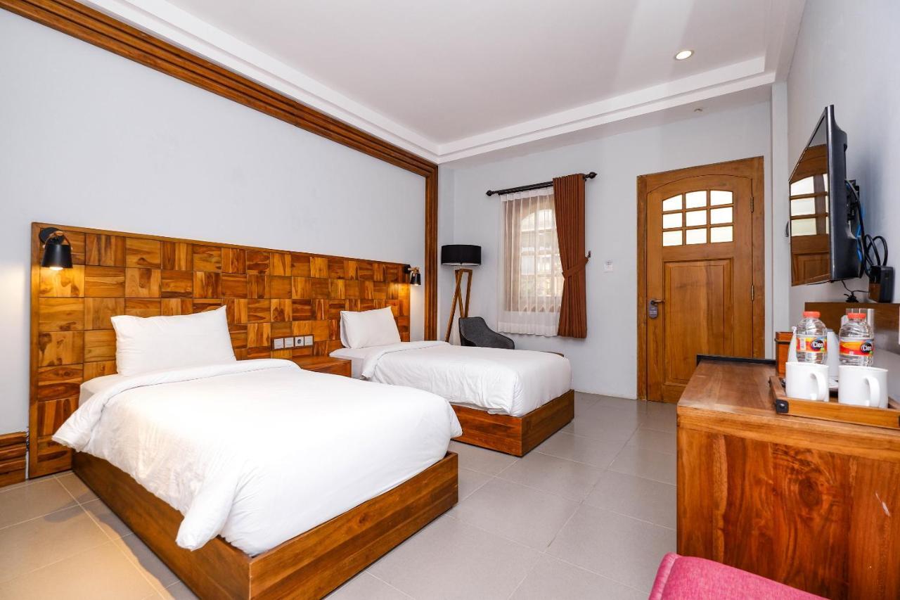 Maharani Guest House Yogyakarta Exterior foto